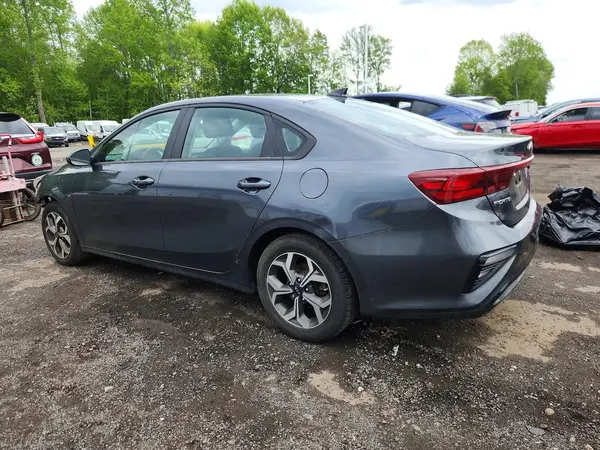 3KPF24AD0ME404524 2021 KIA FORTE - Image 2