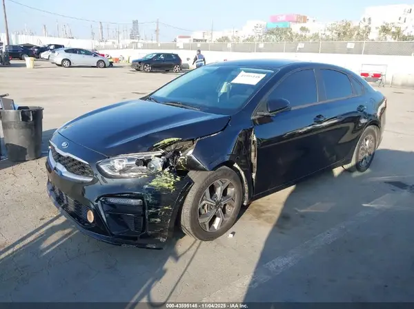 3KPF24AD0ME407519 2021 KIA FORTE - Image 2