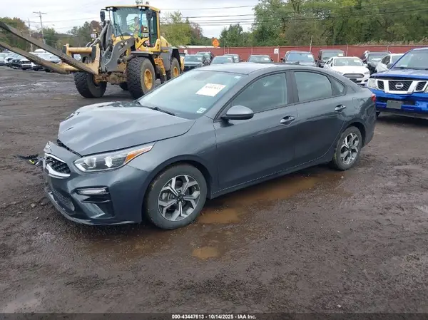 3KPF24AD0ME409156 2021 KIA FORTE - Image 2
