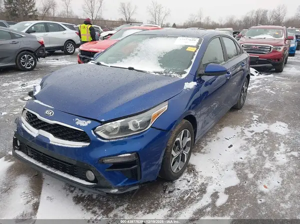 3KPF24AD0ME412834 2021 KIA FORTE - Image 2
