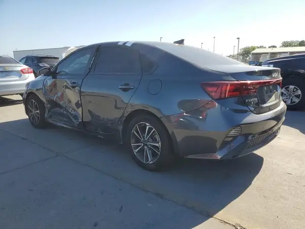 3KPF24AD0NE416612 2022 KIA FORTE - Image 2
