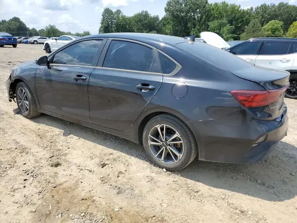 3KPF24AD0NE418702 2022 KIA FORTE - Image 2