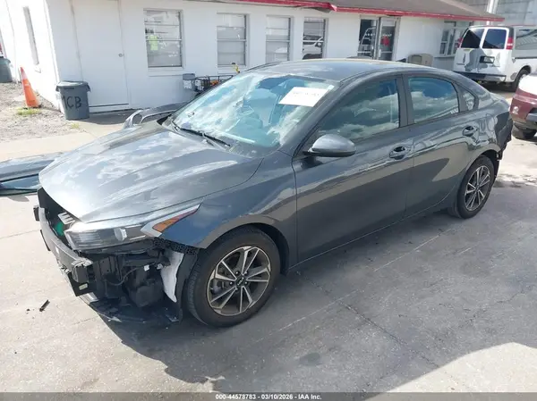 3KPF24AD0NE418926 2022 KIA FORTE - Image 2