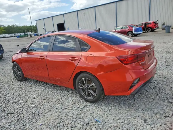 3KPF24AD0NE420496 2022 KIA FORTE - Image 2