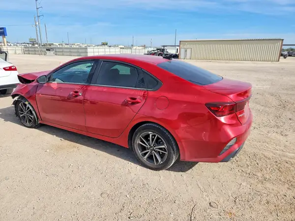 3KPF24AD0NE427027 2022 KIA FORTE - Image 2