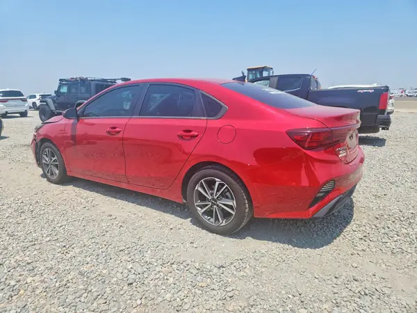 3KPF24AD0NE428176 2022 KIA FORTE - Image 2