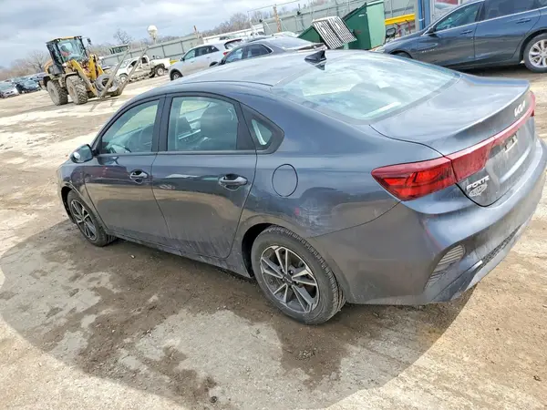 3KPF24AD0NE428792 2022 KIA FORTE - Image 2