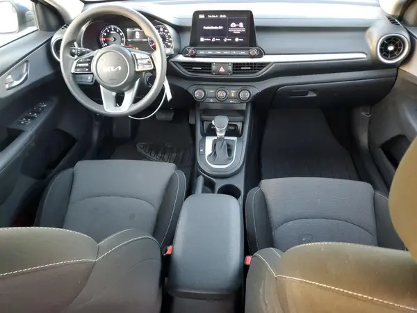3KPF24AD0NE429425 2022 KIA FORTE - Image 8