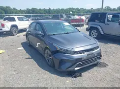 3KPF24AD0NE431787 2022 KIA FORTE