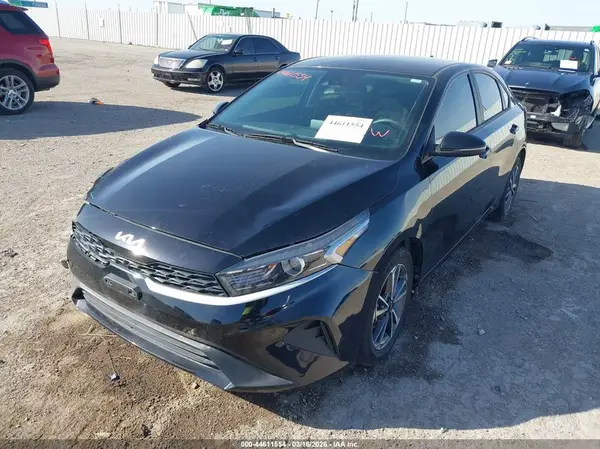 3KPF24AD0NE433233 2022 KIA FORTE - Image 2