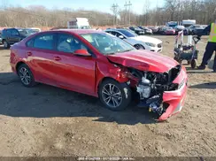 3KPF24AD0NE437573 2022 KIA FORTE