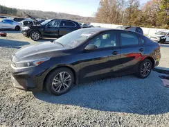 3KPF24AD0NE437752 2022 KIA FORTE