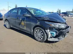 3KPF24AD0NE438285 2022 KIA FORTE