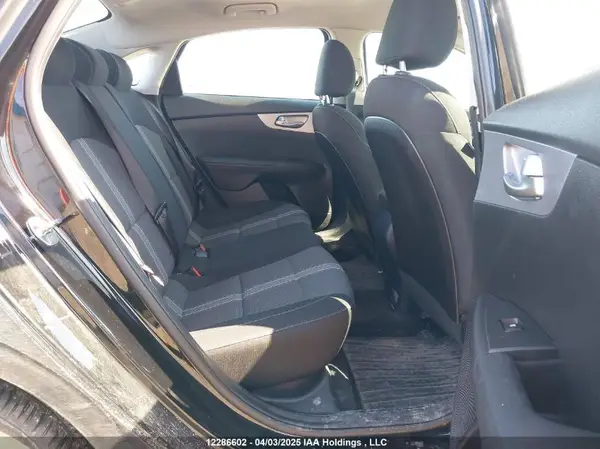 3KPF24AD0NE438285 2022 KIA FORTE - Image 8