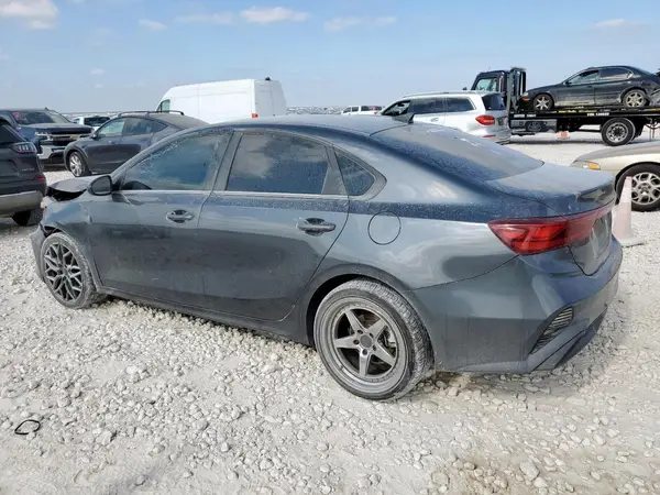3KPF24AD0NE440778 2022 KIA FORTE - Image 2