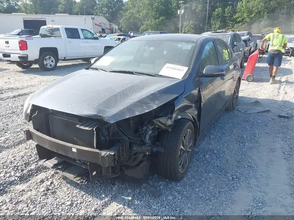 3KPF24AD0NE442613 2022 KIA FORTE - Image 2