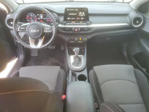 3KPF24AD0NE443860 2022 KIA FORTE - Image 8