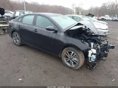 3KPF24AD0NE446323 2022 KIA FORTE