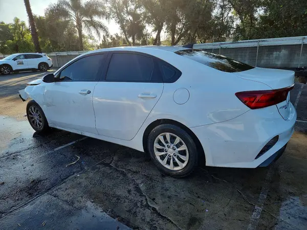 3KPF24AD0NE448010 2022 KIA FORTE - Image 2