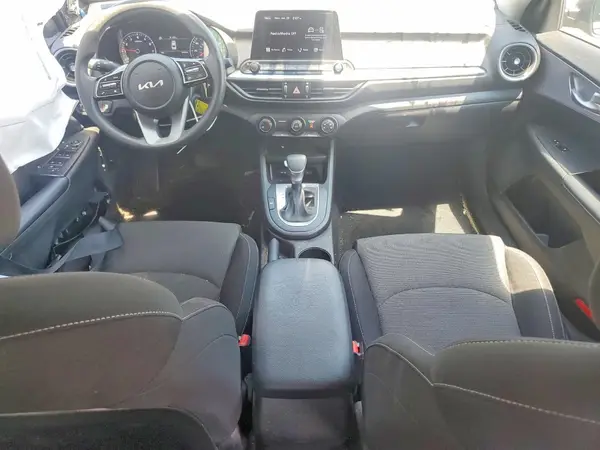 3KPF24AD0NE448802 2022 KIA FORTE - Image 8