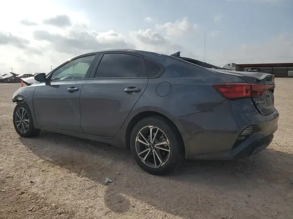 3KPF24AD0NE450436 2022 KIA FORTE - Image 2