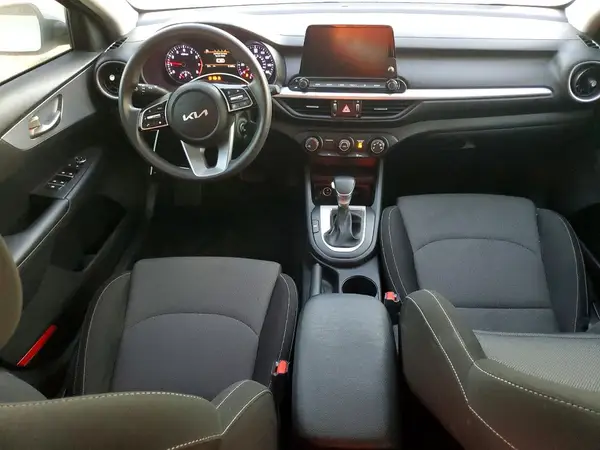 3KPF24AD0NE451764 2022 KIA FORTE - Image 8