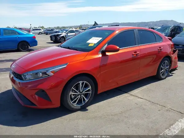 3KPF24AD0NE452297 2022 KIA FORTE - Image 2