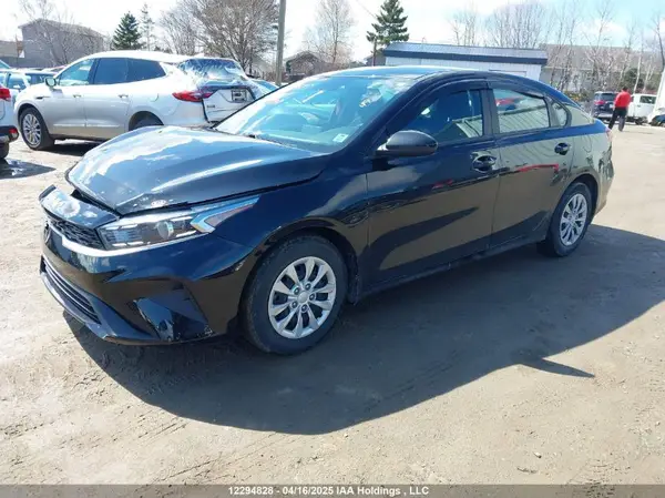 3KPF24AD0NE453398 2022 KIA FORTE - Image 2