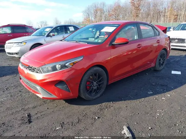 3KPF24AD0NE453918 2022 KIA FORTE - Image 2