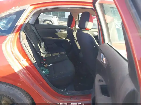 3KPF24AD0NE453918 2022 KIA FORTE - Image 8