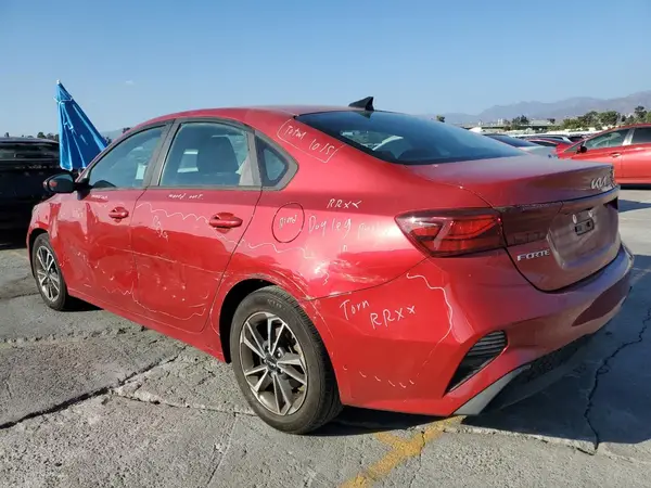 3KPF24AD0NE457581 2022 KIA FORTE - Image 2