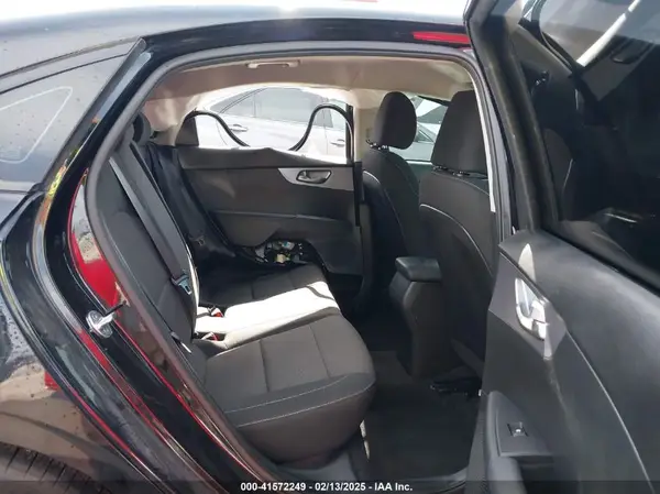 3KPF24AD0NE462571 2022 KIA FORTE - Image 8