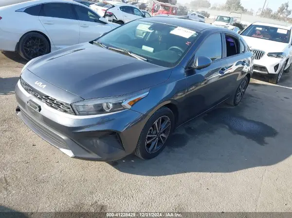 3KPF24AD0NE464031 2022 KIA FORTE - Image 2