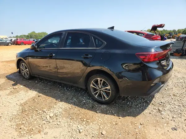 3KPF24AD0NE464434 2022 KIA FORTE - Image 2
