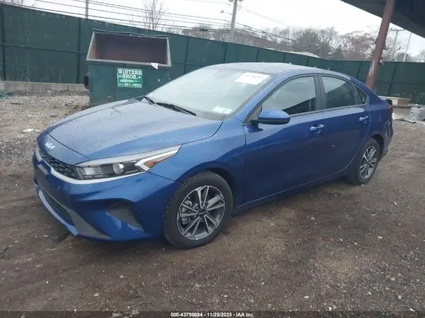 3KPF24AD0NE465051 2022 KIA FORTE - Image 2