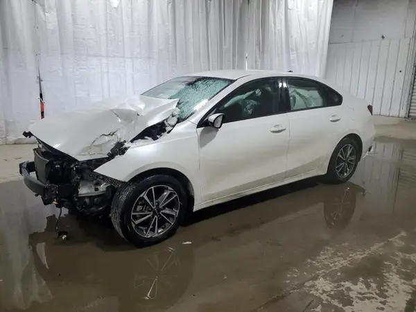 3KPF24AD0NE468435 2022 KIA FORTE - Image 1