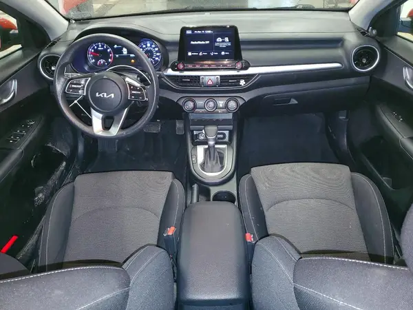3KPF24AD0NE471576 2022 KIA FORTE - Image 8