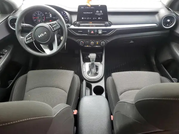 3KPF24AD0NE474753 2022 KIA FORTE - Image 8