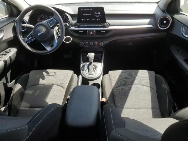 3KPF24AD0NE475157 2022 KIA FORTE - Image 8