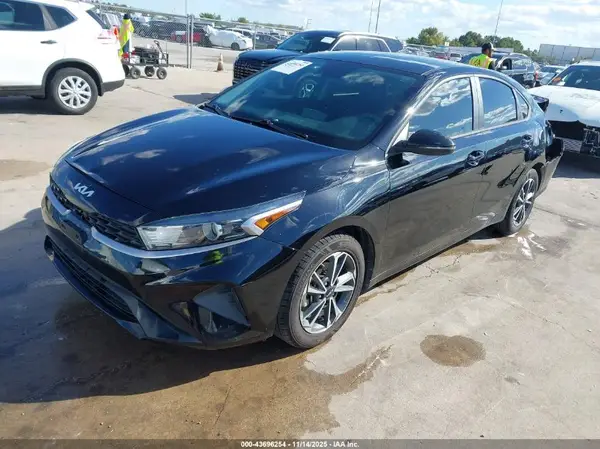 3KPF24AD0NE476647 2022 KIA FORTE - Image 2