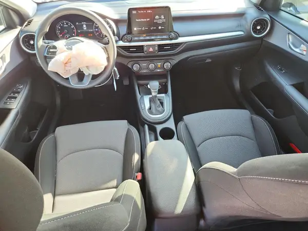 3KPF24AD0NE483534 2022 KIA FORTE - Image 8