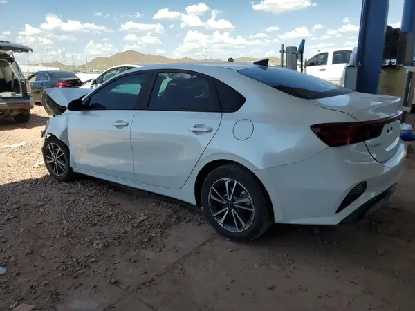 3KPF24AD0NE487910 2022 KIA FORTE - Image 2