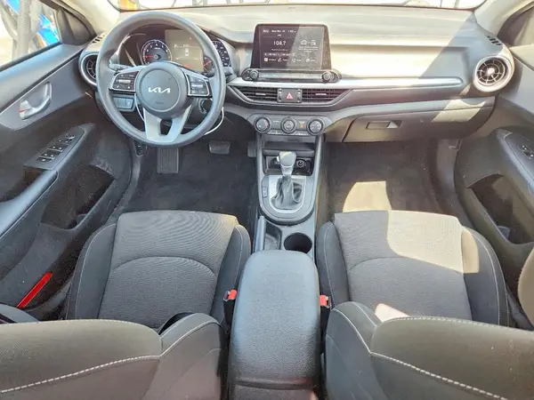 3KPF24AD0NE489561 2022 KIA FORTE - Image 8