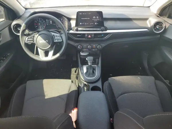 3KPF24AD0NE493707 2022 KIA FORTE - Image 8