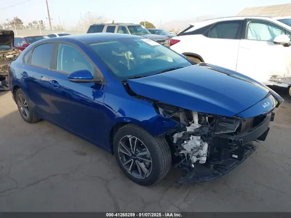 3KPF24AD0NE496610 2022 KIA FORTE - Image 1