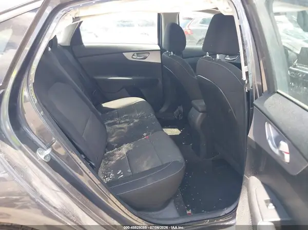 3KPF24AD0NE498146 2022 KIA FORTE - Image 8