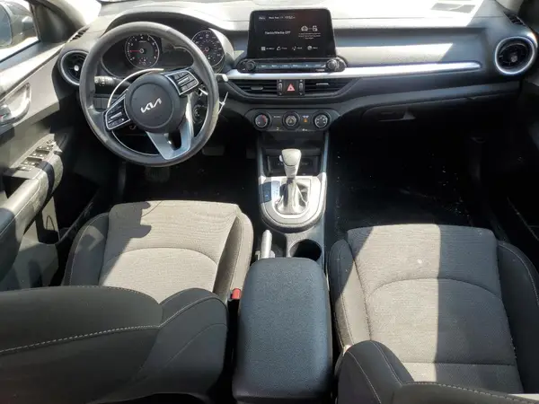 3KPF24AD0NE498731 2022 KIA FORTE - Image 8