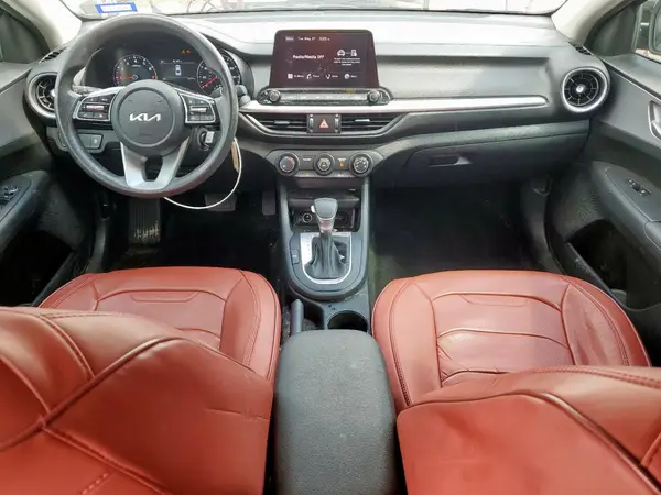 3KPF24AD0NE499040 2022 KIA FORTE - Image 8