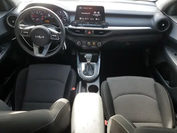 3KPF24AD0NE499717 2022 KIA FORTE - Image 8