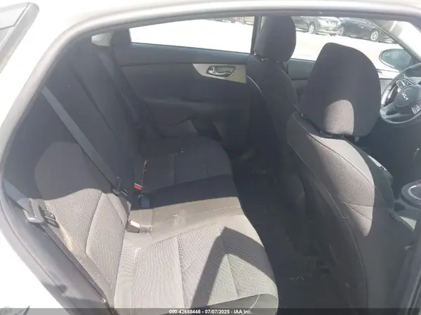 3KPF24AD0NE499720 2022 KIA FORTE - Image 8